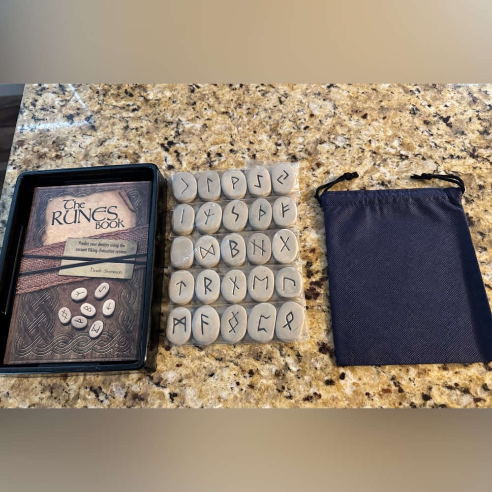 The Runes Pack with Stones and The Cards Book - Picture 4 of 6